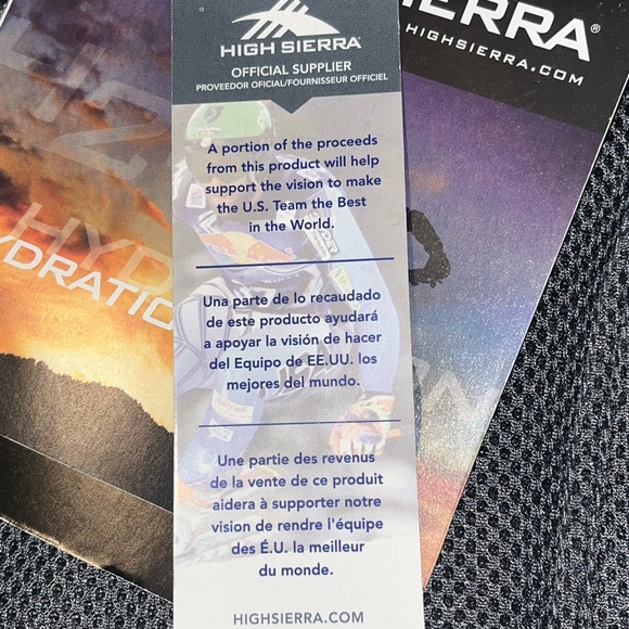 🌟NWT🌟 High Sierra Wave 70 Reservoir Hydration 2L Water Backpack - Picture 8 of 12